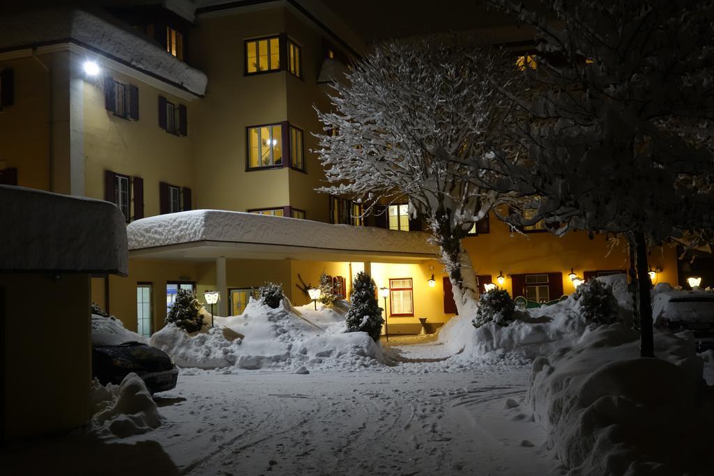 Gasthof Goldener Fisch Лиенц Экстерьер фото